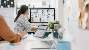 Platforma na organizovanie online eventov? Spoznajte Laiu