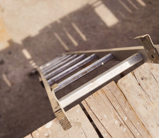 Prečo vymeniť drevený rebrík za hliníkový